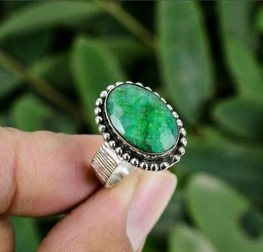 Indian Emerald 925 Sterling Silver Oval Shape Faceted Cut Gemstone Statement Anniversary Ring - By Inishacreation