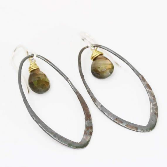 Earrings Silver hoop earrings with drop labradorite