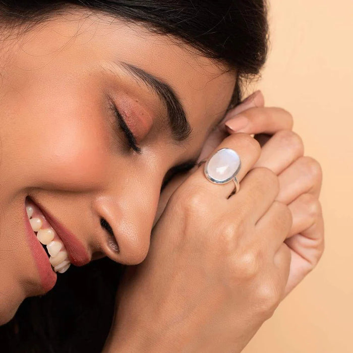 Five Reasons Why a Moonstone Ring Is the Perfect Gift for Your Loved One