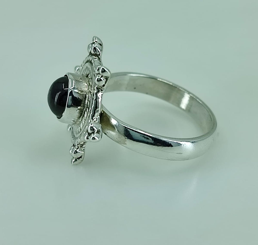 Navya Craft Garnet Silver Ring 925 Solid Sterling Handmade Jewelry Size 3 - 13 - By Navyacraft