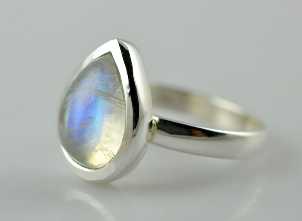 Rainbow Moonstone Silver Ring ~ 925 Solid Sterling Handmade Nickel Free - By Navyacraft