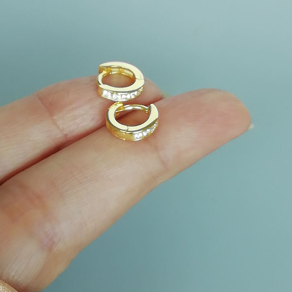 14 mm gold huggie hoops | CZ | Gold plated | Sterling silver | Crystal | Minimalist | Tiny hoop | E868 - by OneYellowButterfly
