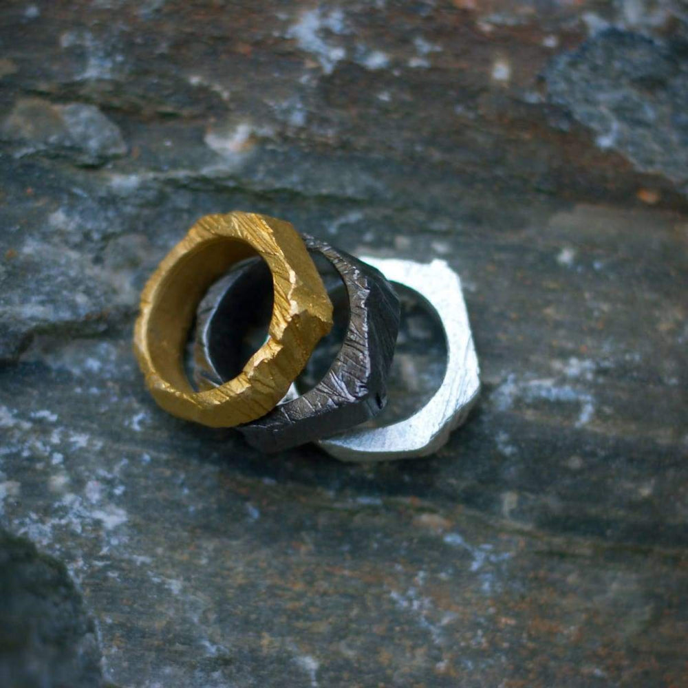 Rings ALCHEMY pair ring stacking gold and black ruff organic pari of rings alchemy double art jewelry maria solorzano great gift
