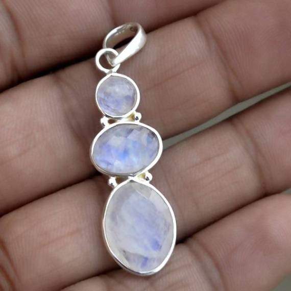 Necklaces Blue Fire Faceted Rainbow Moonstone Gemstone 925 Sterling Silver Artisan Handmade Pendant Jewelry
