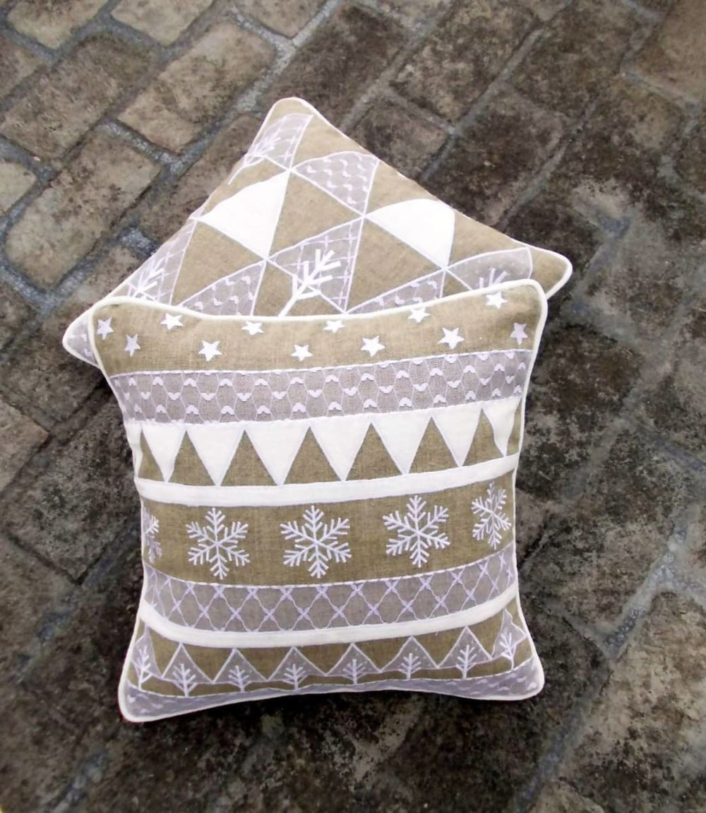 Christmas Linen Pillow Cover Lace And Velvet White Christmas Applique & Embroidered Size 16x 16 - By Vliving