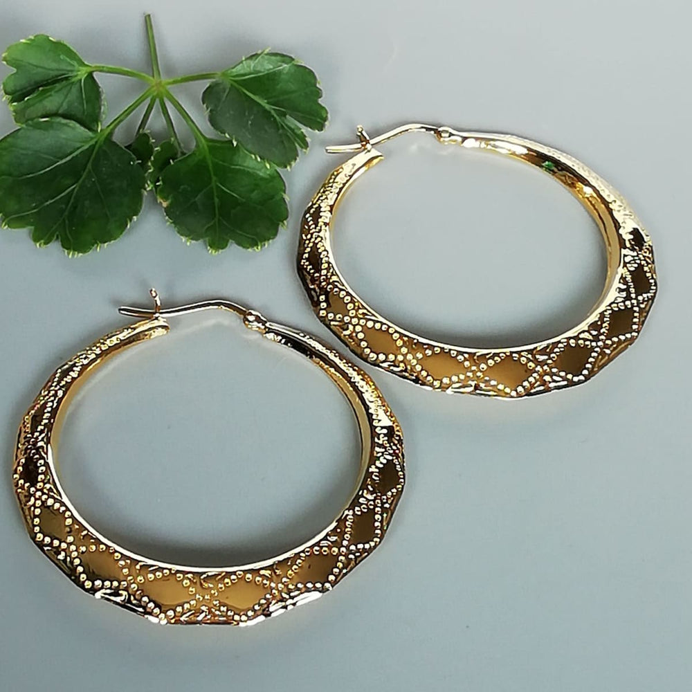 earrings Chunky gold hoops | Statement | Engraved | E1000 - by OneYellowButterfly