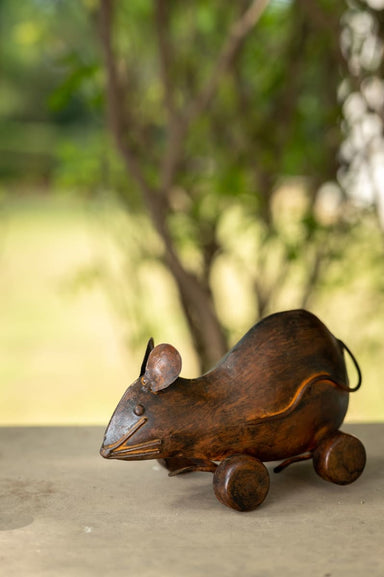 De Kulture Handcrafted Reclaimed Iron Vintage Black Rat on Wheel Figurine Decorative Collectible Showpiece Beautify Home Office Holiday 