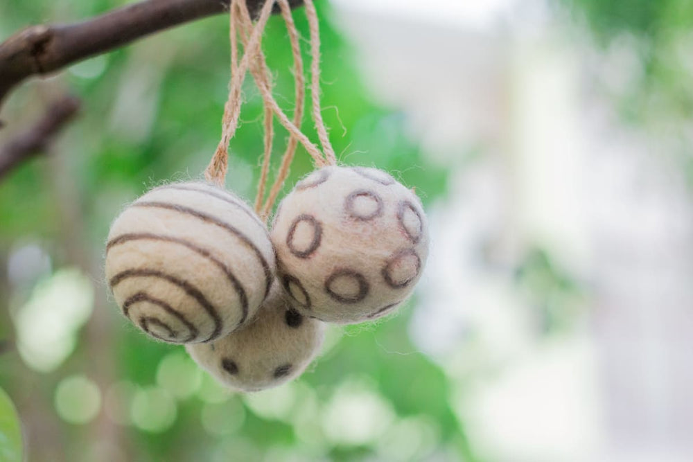 De Kulture Handmade Premium Wool Felt Hanging Ball Set Of 3 - By Works