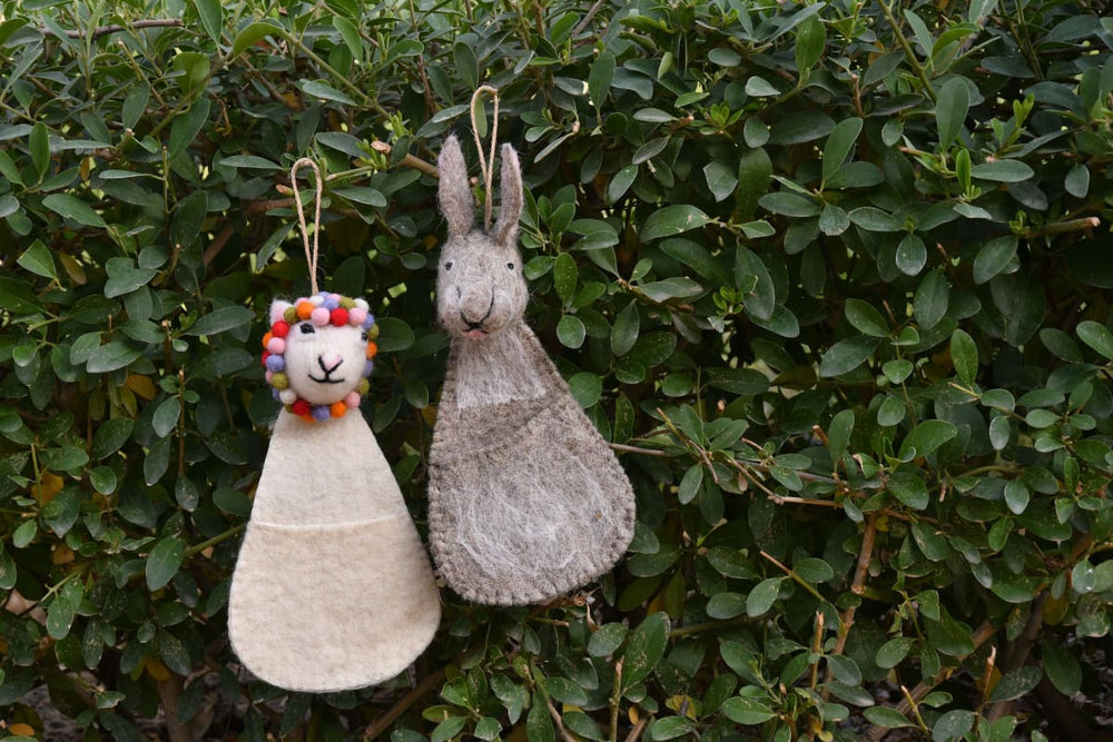 De Kulture Handmade Premium Wool Felt Rabbit And Lamb Stocking Eco Friendly Needle Felted Stuffed Easter Ornament Ideal For Home Office 