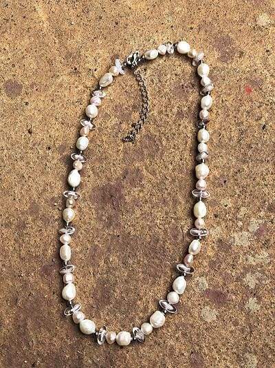 Necklaces Freshwater pearl and clear quartz bead necklace