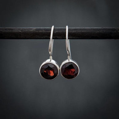 earrings Garnet and Silver Faceted Earrings,January Birthstone,Gemstone Drops For her - by InishaCreation