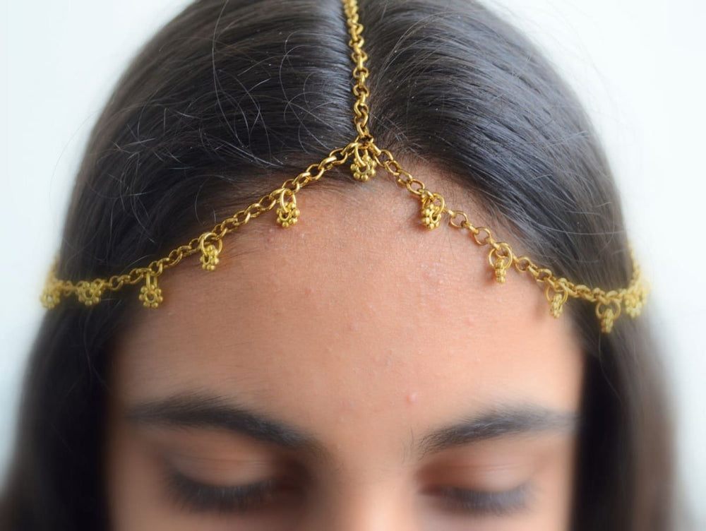 hair accessories Gold Headchain Matha Patti Indian wedding accessory small Maang tikka headpiece set - by Pretty Ponytails