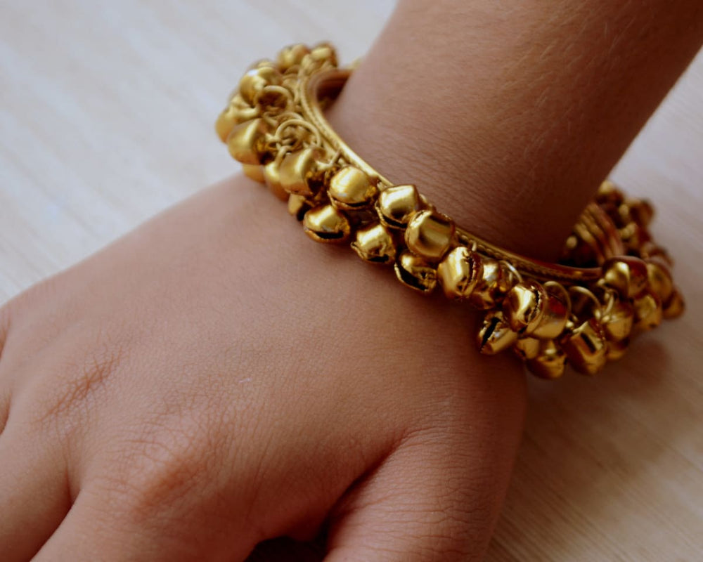 Rama Blue Stone Gold Studded Indian Jewelry Bridal Bangles Set | Bhara –  Classical Dance Jewelry