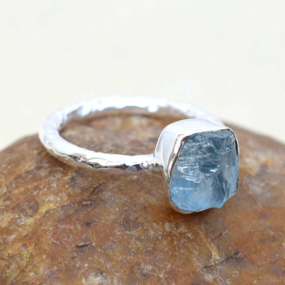 rings Natural Aquamarine Birthstone Ring handmade 925 Sterling Silver Raw gemstone Jewelry - by Arte De Joyas