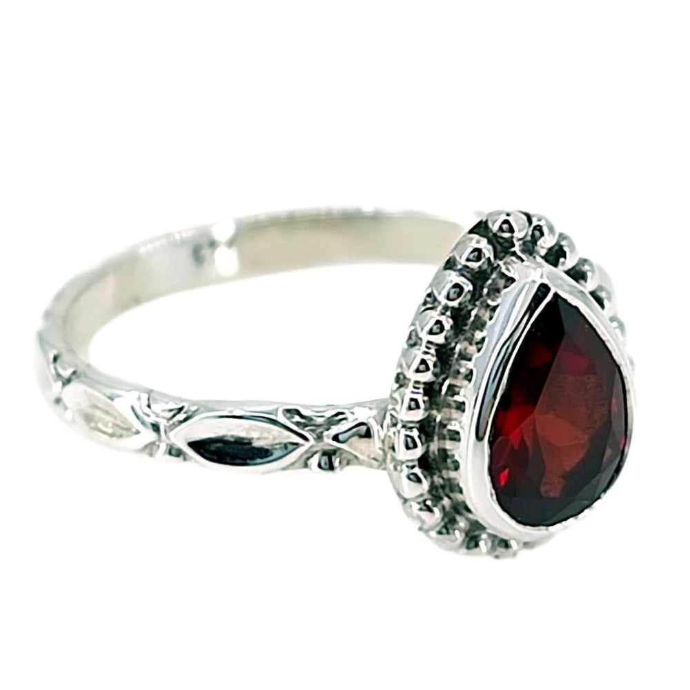 Natural Garnet 925 Solid Sterling Silver Handmade Women Ring Sizes 4 to 13 (us) - by Navyacraft
