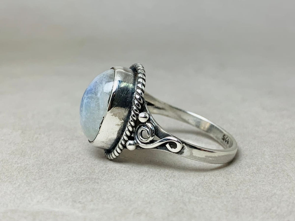 Angel Ring Mint Green Black Moonstone Ring for Woman Vintage Men Stone Ring  Boho Jewelry Gift to Girlfriend : Amazon.ca: Everything Else