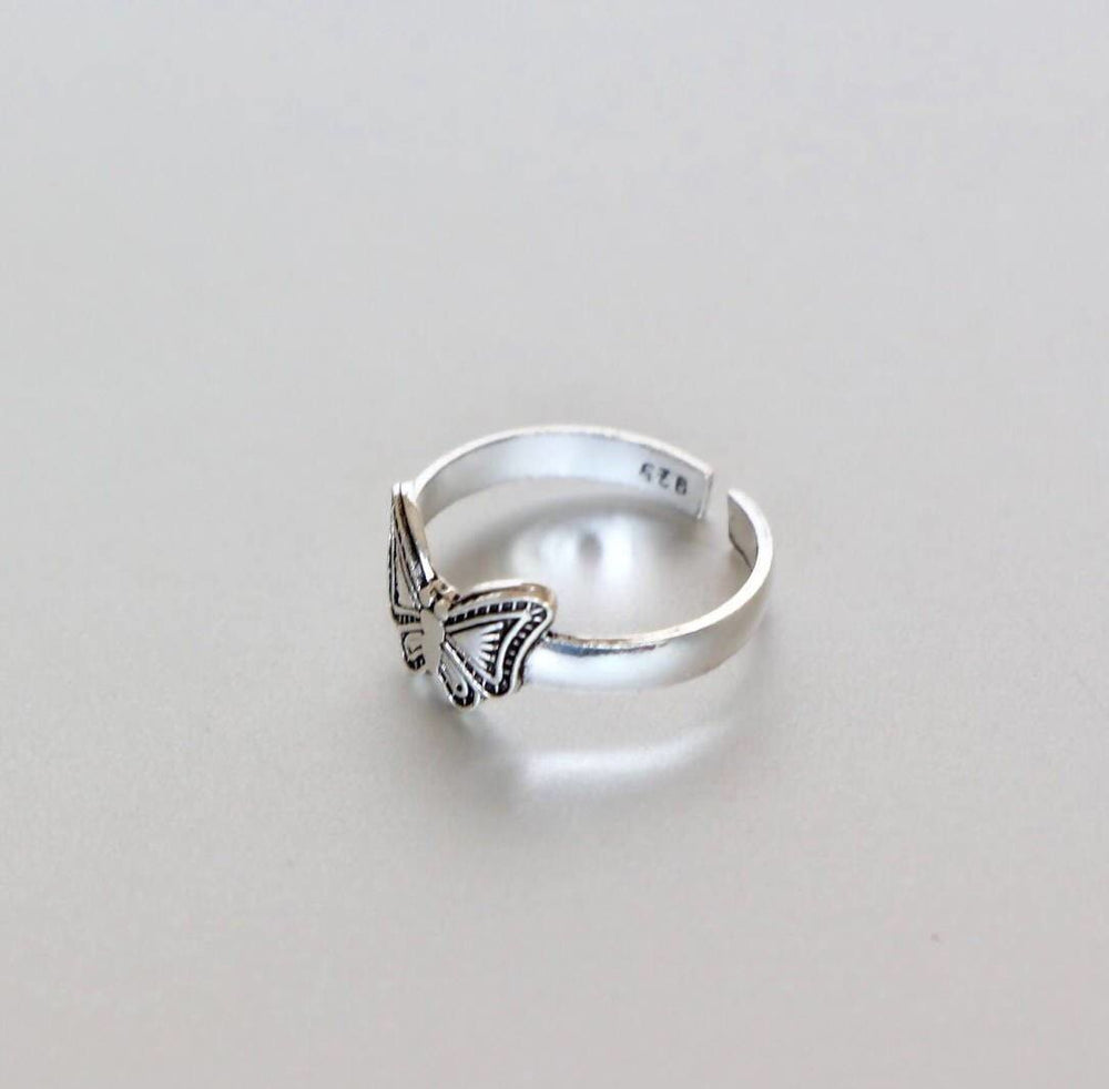 925 Sterling Silver Swirl Toe Ring