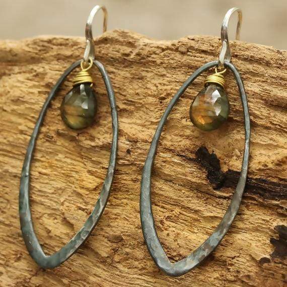 Earrings Silver hoop earrings with drop labradorite