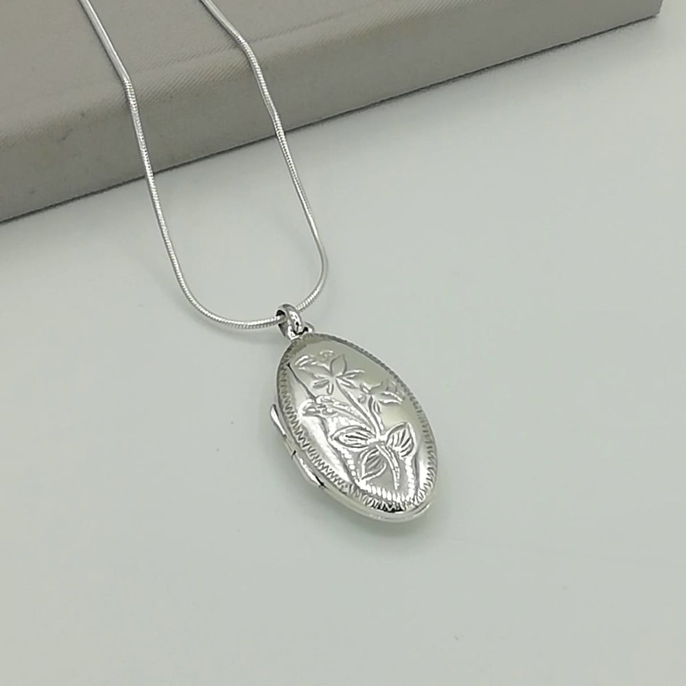 necklaces Silver Locket - Neck Charm - Photo Pendant - Gift For Loved One - Opening - Necklace - PD240 - by NeverEndingSilver