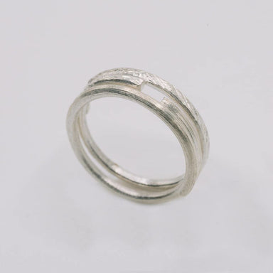 Silver stackable wrap-rings with chiseled and plain surface - set of 2 rings