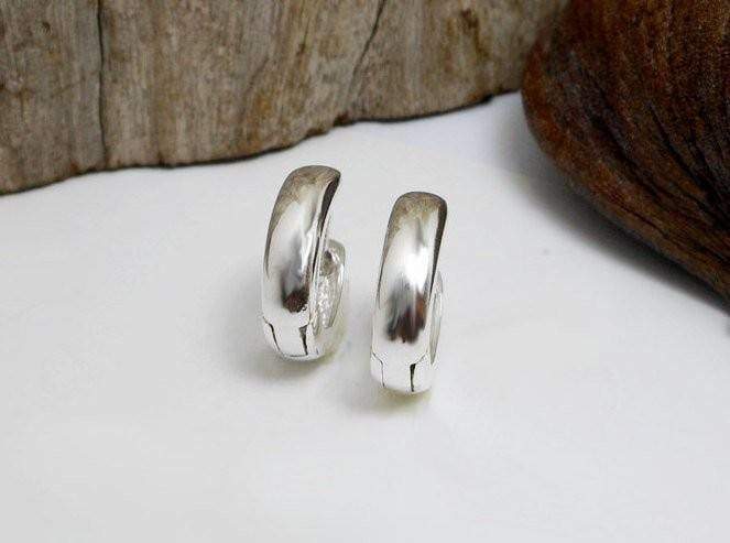 Earrings Simple Plain 4mm Sterling Silver Oval Huggies Lever back Earring Hoop Geometric Pierce Unisex Gifts