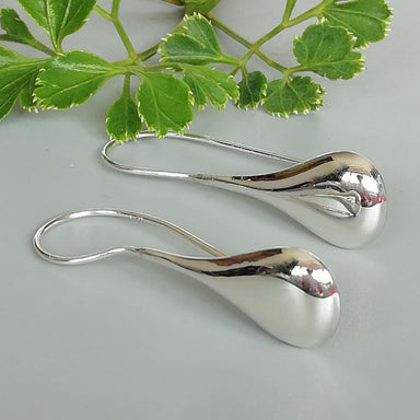 Sterling Silver Drop Earring | Simple Earrings | Tear | Silver Accessories | Gifts for her | Casual Earrings | E907 - by Oneyellowbutterfly