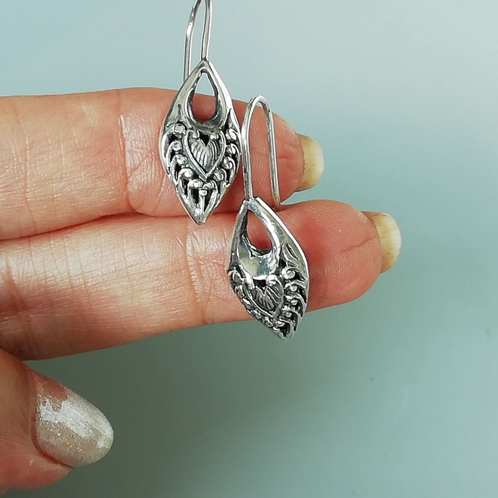 Sterling silver Egyptian earrings | Filigree | 925 Silver ear jewelry | Bohemian | Pretty gifts for her | ELTT - by OneYellowButterfly