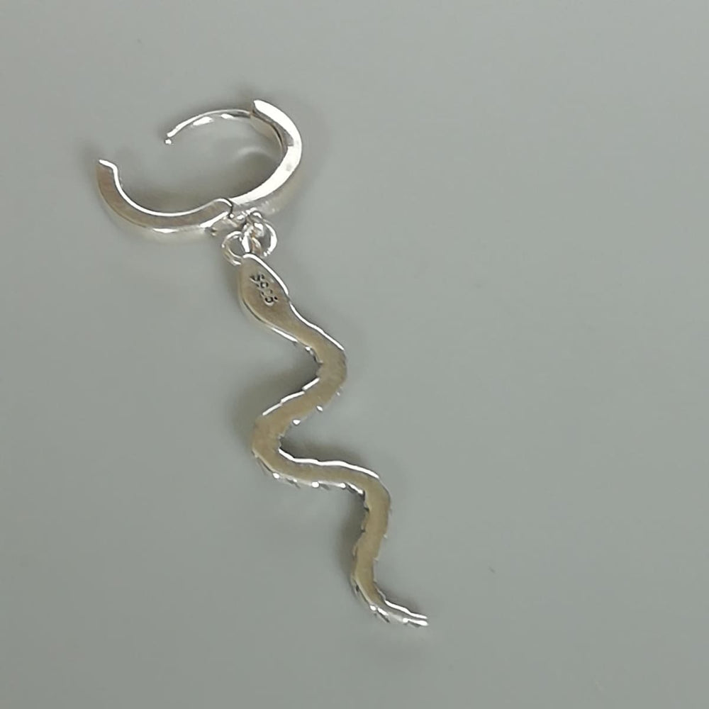 Sterling silver snake charm hoops | Snake earrings | 12mm ear | Reptile | E993 - by OneYellowButterfly