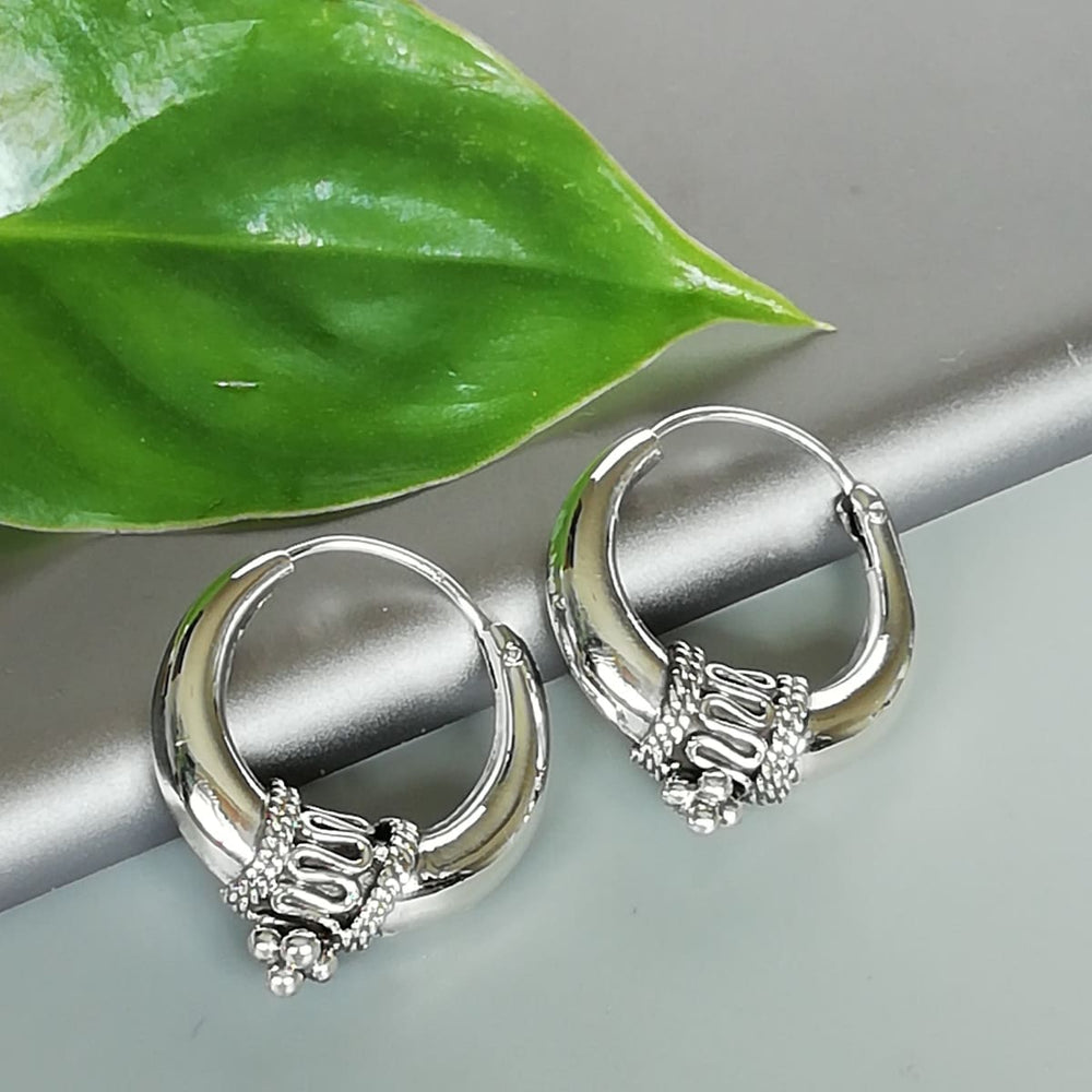 Sterling silver tibetan hoops | 22 mm | Boho jewelry | Gift earrings | E1017 - by OneYellowButterfly