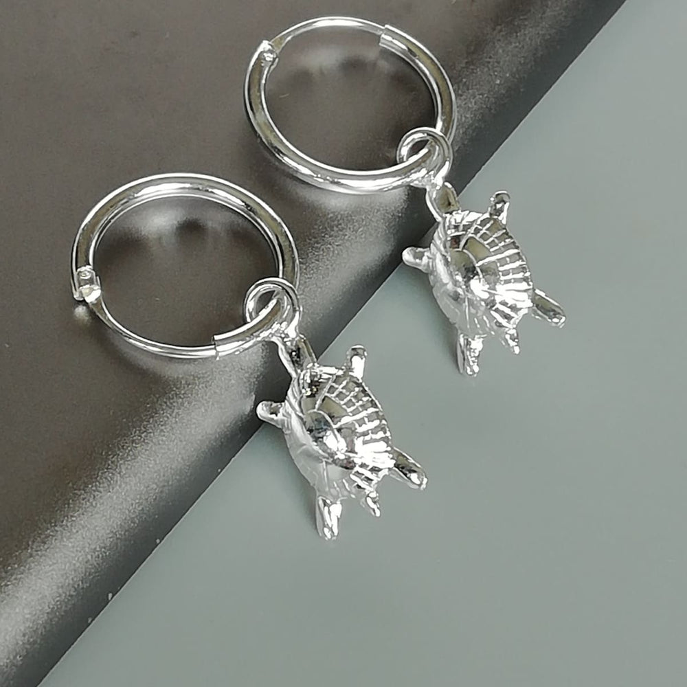 Sterling silver turtle charm hoops | Charm hoop earrings | Turtle | 14mm ear | Sea lovers jewelry |E836 - by OneYellowButterfly