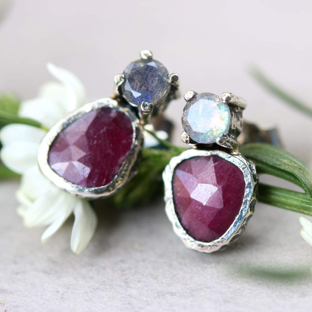 Ruby and tiny round feacted labradorite stud earrings in silver bezel prongs setting with sterling post backing - by Metal Studio Jewelry